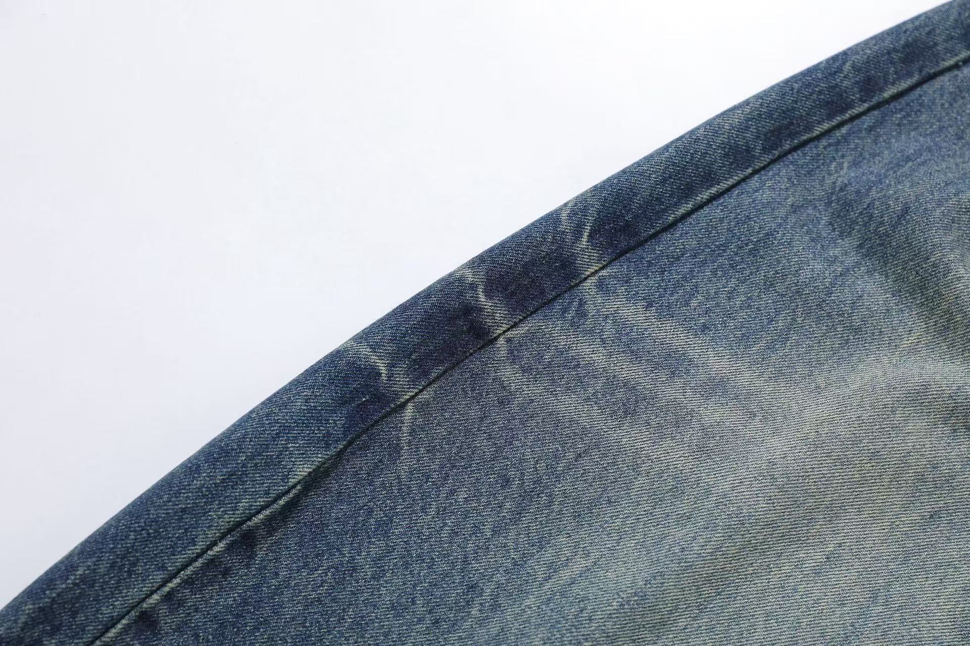 Distressed Wide-Leg Baggy Jeans